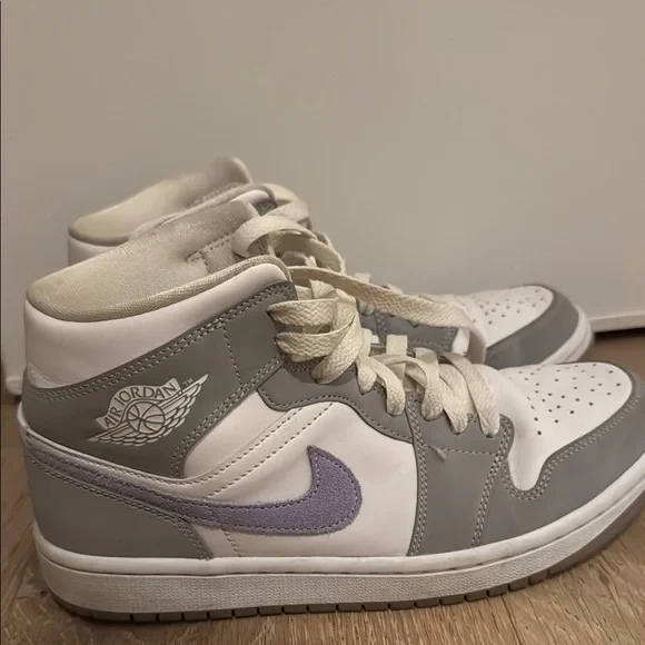 Jordan | Shoes | Jordan Gray And White Sneakers Classic Air  display picture 2